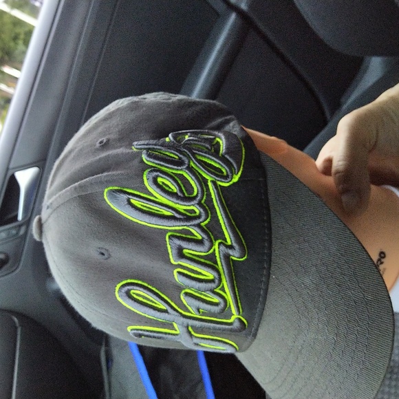 Hurley Cap! - Picture 5 of 7